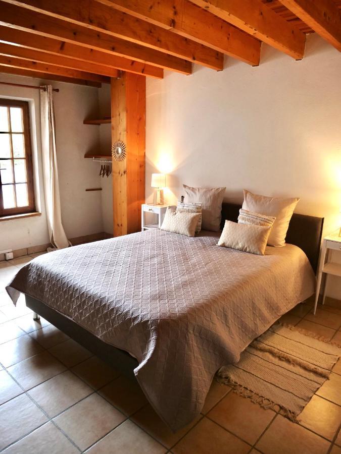Domaine Du Cellier De La Couronne Bed and Breakfast Sézanne Eksteriør billede